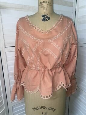 Peach Chunky Eyelet Flare Sleeves Women’s Summer Casual Blouse Shirt Top Med